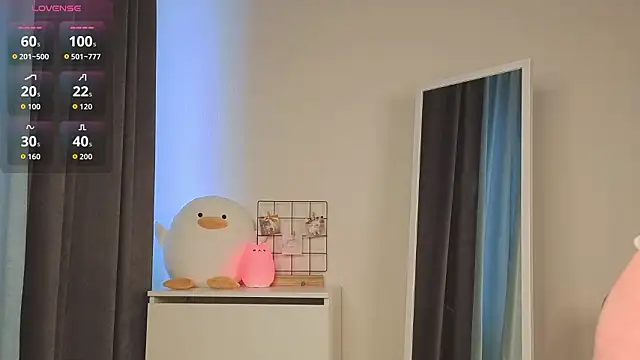 roxydolll online show from March 2026 02:11:01 AM