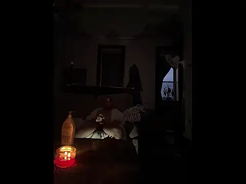 Pussyismyfavoritetaste online show from January 2026 12:20:01 PM