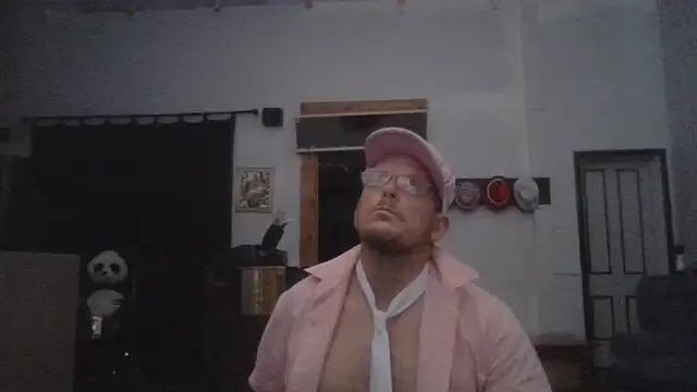 Pussyismyfavoritetaste online show from April 2026 01:12:01 PM