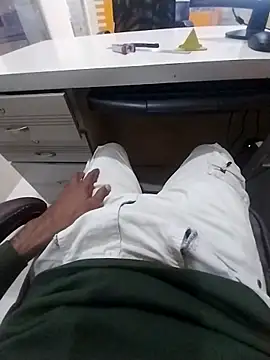 Snapshot of kiss_like_choco11 chatting on September 2025 07:20:02 AM kiss like choco11 online show from September 2025 07:20:02 AM