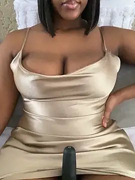 Sipsdoll online show from November 2025 09:32:02 AM