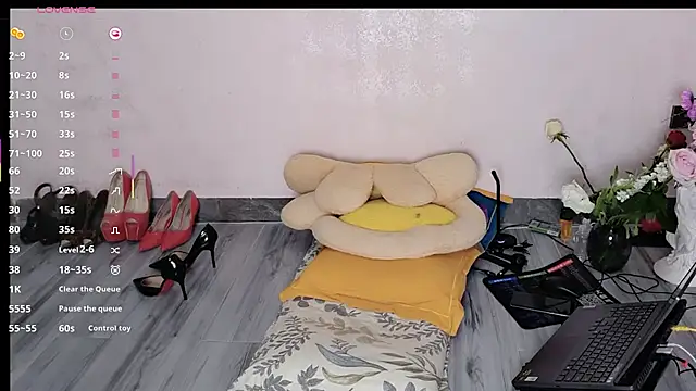 Snapshot of Solsken_ chatting on September 2025 06:09:02 AM Solsken online show from September 2025 06:09:02 AM