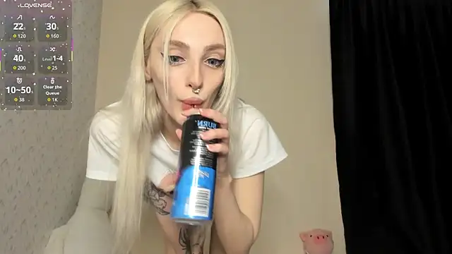 succubantra online show from February 2026 12:51:02 PM