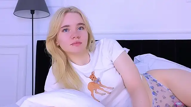 ANNABELLE LU online show from October 2025 02:32:01 AM