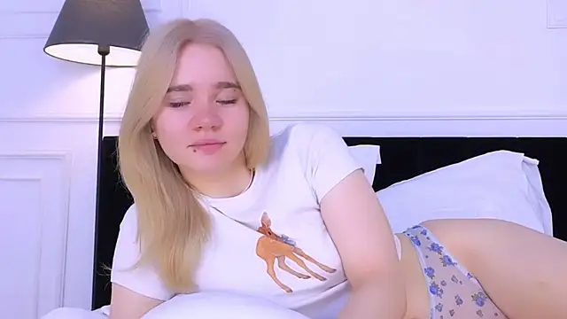 ANNABELLE LU online show from October 2025 02:23:02 AM