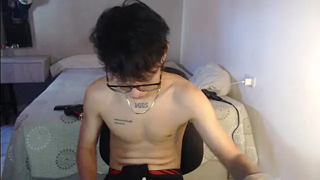 Snapshot of sung_yol chatting on September 2025 10:09:02 PM sung yol online show from September 2025 10:09:02 PM