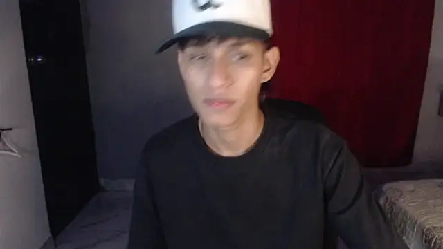 Snapshot of sung_yol chatting on September 2025 05:02:02 AM sung yol online show from September 2025 05:02:02 AM