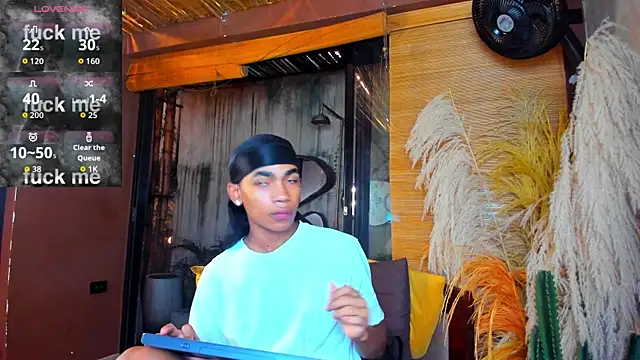 Snapshot of AlanCutee chatting on January 2026 11:27:02 AM AlanCutee online show from January 2026 11:27:02 AM