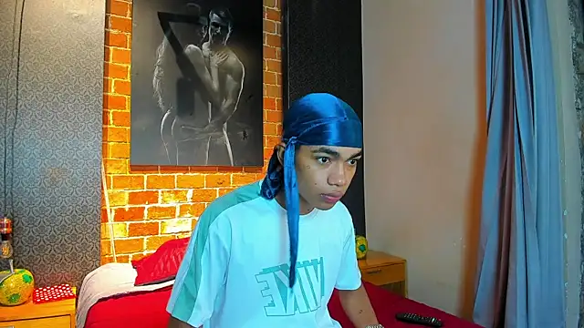 AlanCutee online show from November 2025 11:27:02 AM