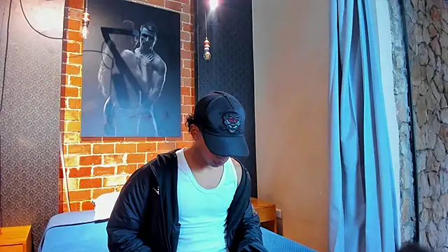 AlanCutee online show from November 2025 11:58:01 AM