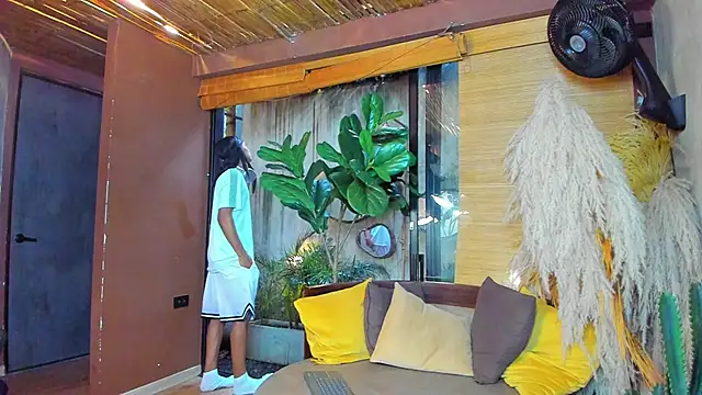 AlanCutee online show from December 2025 12:59:02 PM