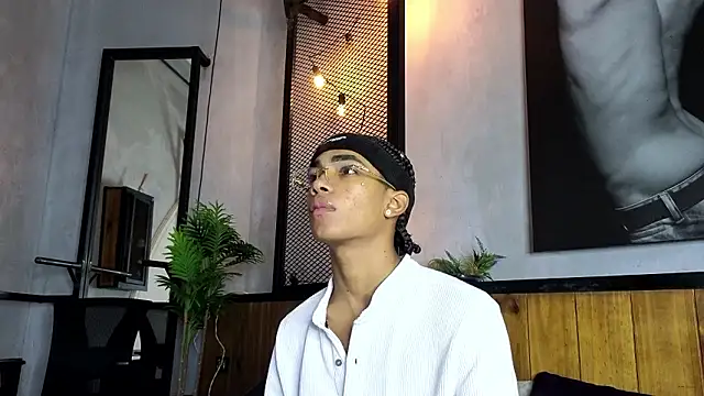 AlanCutee online show from March 2026 03:26:02 PM