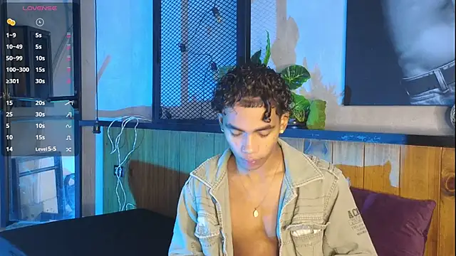 AlanCutee online show from March 2026 11:32:01 AM