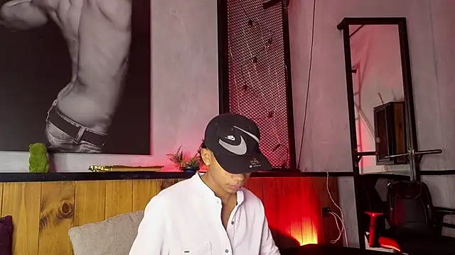 Snapshot of AlanCutee chatting on February 2026 12:16:01 PM AlanCutee online show from February 2026 12:16:01 PM