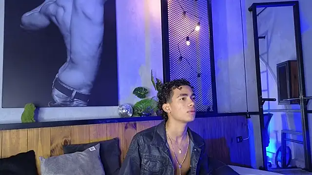 AlanCutee online show from March 2026 11:55:02 AM