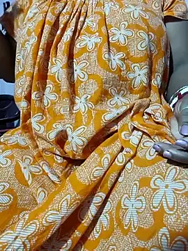 Cute-Swewty online show from March 2026 03:39:02 PM