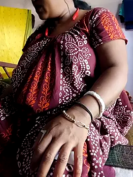 Cute-Swewty online show from March 2026 07:19:01 AM