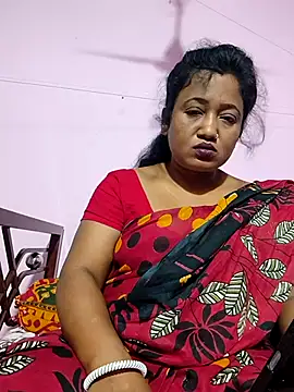 Snapshot of Cute-Swewty chatting on November 2025 01:37:01 PM Cute-Swewty online show from November 2025 01:37:01 PM