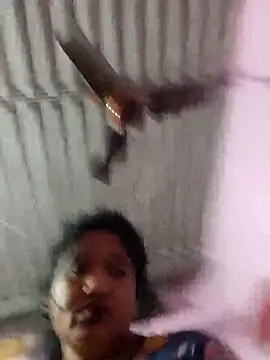 Snapshot of Cute-Swewty chatting on November 2025 01:59:01 PM Cute-Swewty online show from November 2025 01:59:01 PM