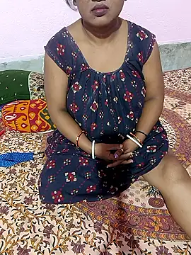 Cute-Swewty online show from October 2025 01:37:02 PM