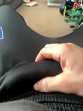 bigdicklad online show from December 2025 11:35:01 AM