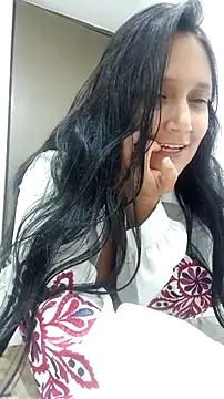 Esmeralda333 online show from November 2025 01:38:01 AM