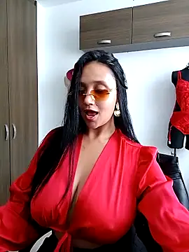 Esmeralda333 online show from October 2025 01:47:01 PM