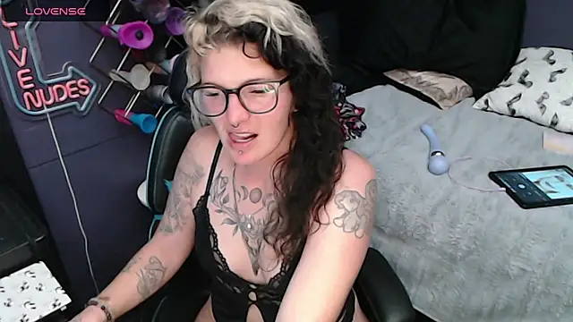 oddywithabody online show from January 2026 05:55:02 AM