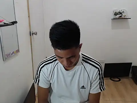 Lloyd wintours online show from November 2025 04:11:01 PM