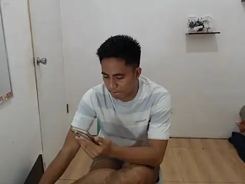 Lloyd wintours online show from November 2025 03:02:01 PM