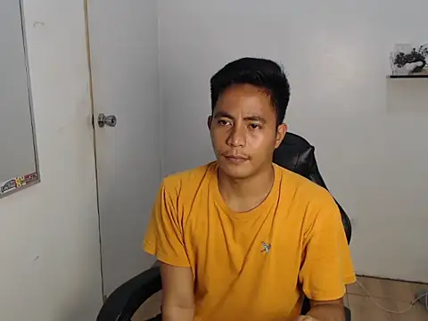 Lloyd wintours online show from November 2025 09:26:01 PM