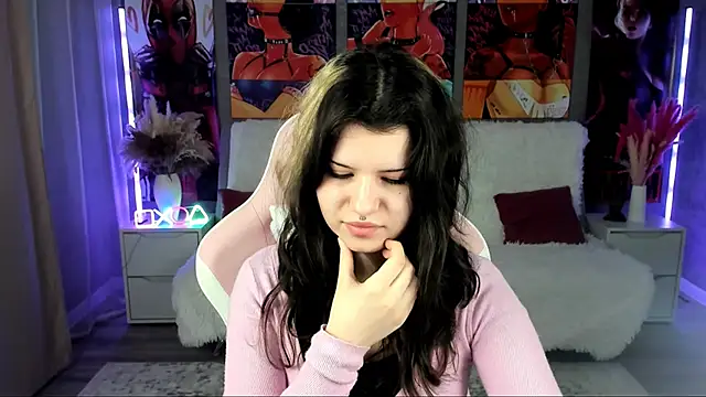 Snapshot of AnoraDark chatting on November 2025 06:24:02 AM AnoraDark online show from November 2025 06:24:02 AM