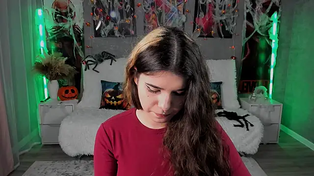 Snapshot of AnoraDark chatting on October 2025 09:25:02 PM AnoraDark online show from October 2025 09:25:02 PM