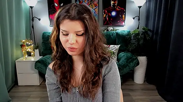 Snapshot of AnoraDark chatting on December 2025 06:40:01 PM AnoraDark online show from December 2025 06:40:01 PM