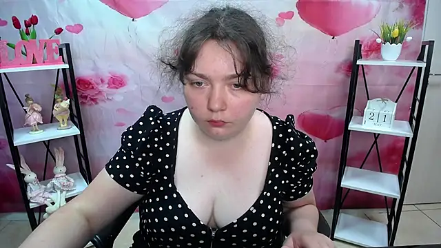 NeonilaLisova online show from May 2026 11:07:02 AM