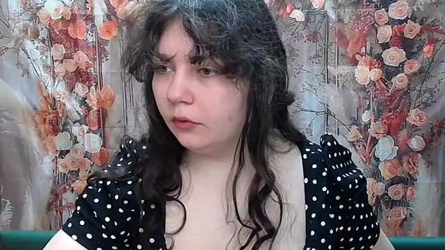 NeonilaLisova online show from February 2026 06:11:01 AM