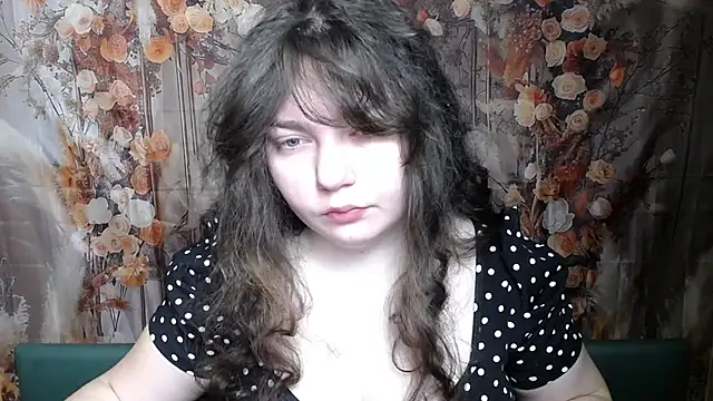 NeonilaLisova online show from February 2026 06:09:01 AM