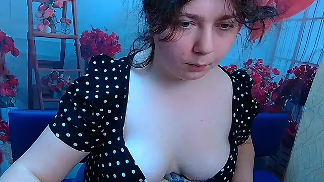 NeonilaLisova online show from February 2026 02:16:02 PM