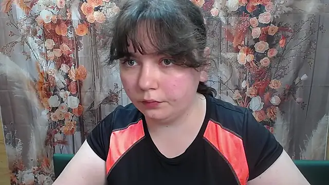 NeonilaLisova online show from May 2026 11:05:01 AM