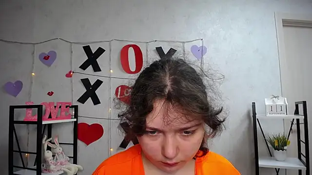 NeonilaLisova online show from September 2025 05:29:01 AM
