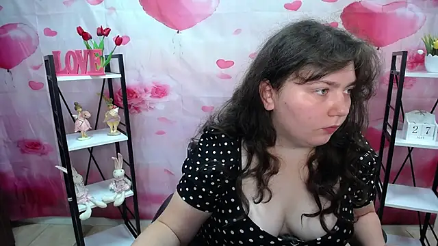 NeonilaLisova online show from May 2026 05:04:02 AM
