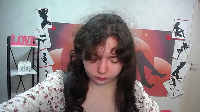 NeonilaLisova online show from November 2025 06:13:01 AM