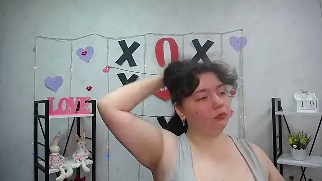NeonilaLisova online show from September 2025 05:12:01 AM