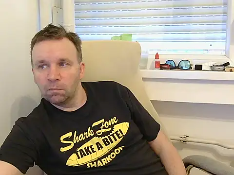 Snapshot of kristianss08 chatting on February 2026 03:54:02 PM kristianss08 online show from February 2026 03:54:02 PM