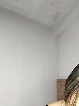 Nahomy cm online show from March 2026 07:37:01 PM