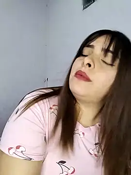 Nahomy cm online show from September 2025 10:09:02 PM