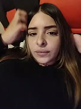 Nahomy cm online show from May 2026 03:34:01 AM