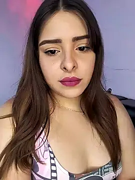 Nahomy cm online show from October 2025 08:31:01 PM