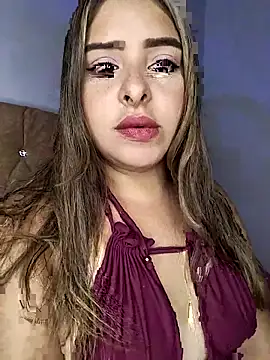 Nahomy cm online show from March 2026 08:03:02 PM