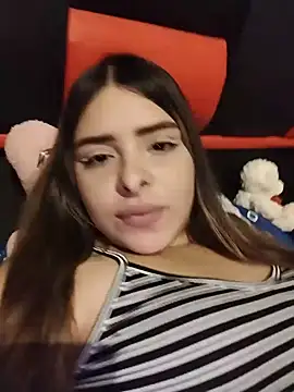 Nahomy cm online show from June 2026 04:39:01 AM